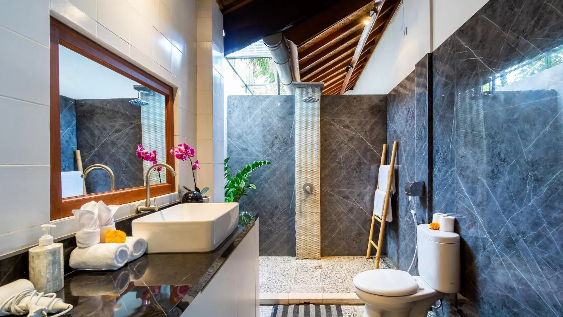 Villa Simara Seminyak Indonésia