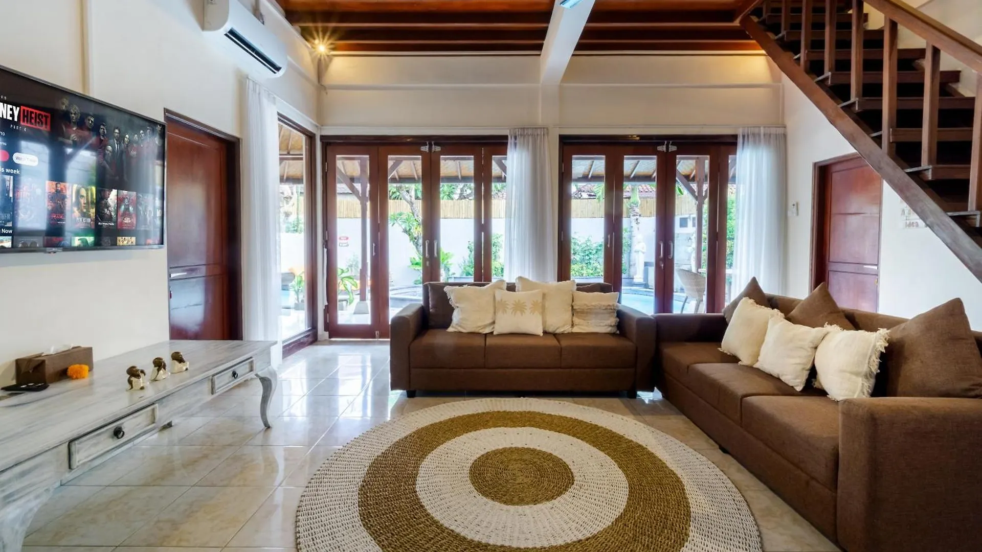 Villa Simara Seminyak Indonesien