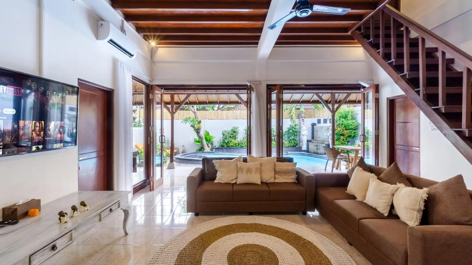 Villa Simara Seminyak 0*,